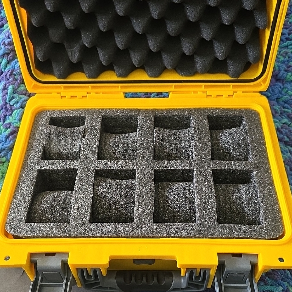 Invicta Yellow Storage Case - Picture 2 of 3